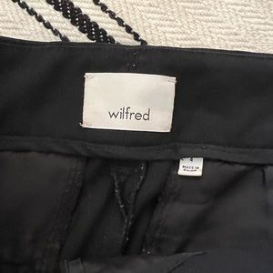 Wilfred Aritzia trouser with removable black belt. High waisted